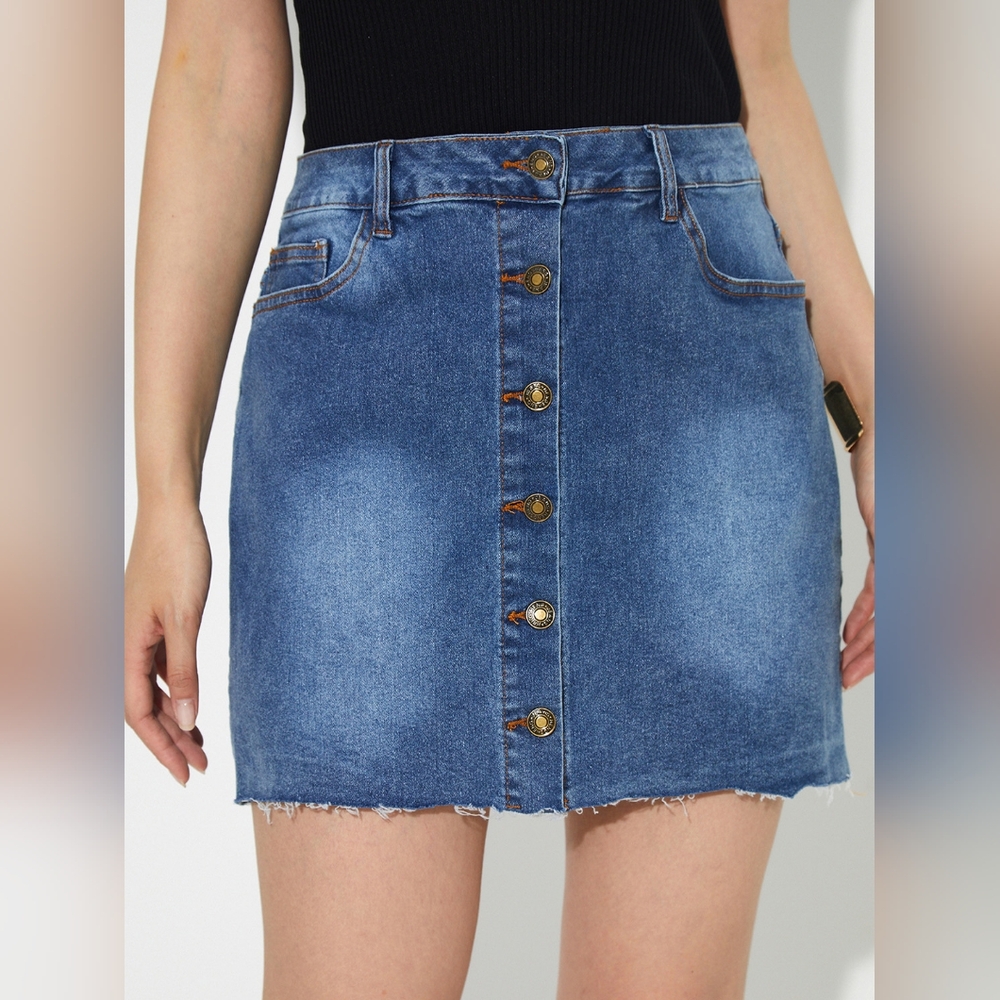 Retro Jean Skirt Button Fly Stone Wash Blue Denim Raw Hem Pocket Mini Skirt